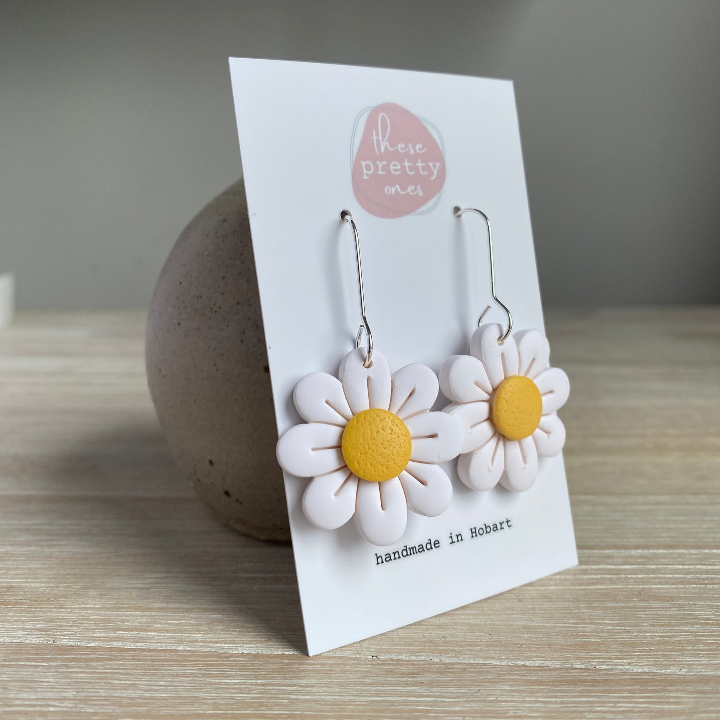 ‘Daisy Days’ Midi Dangles