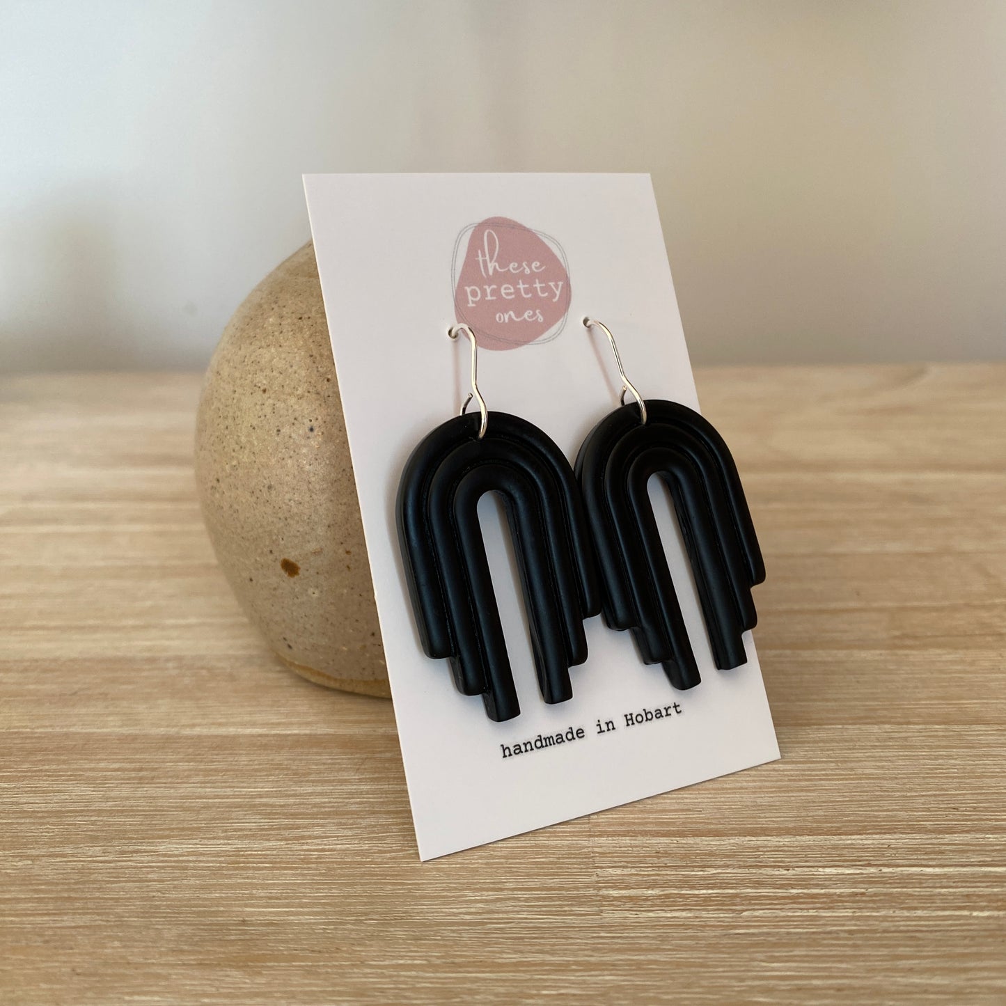 'Rainbow Arches' Statement Dangles: Black