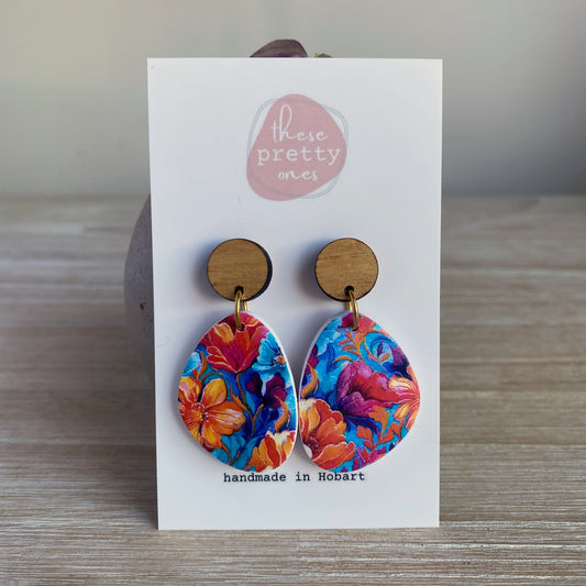 ‘Tropical Bloom' Midi Dangles: River Pebbles