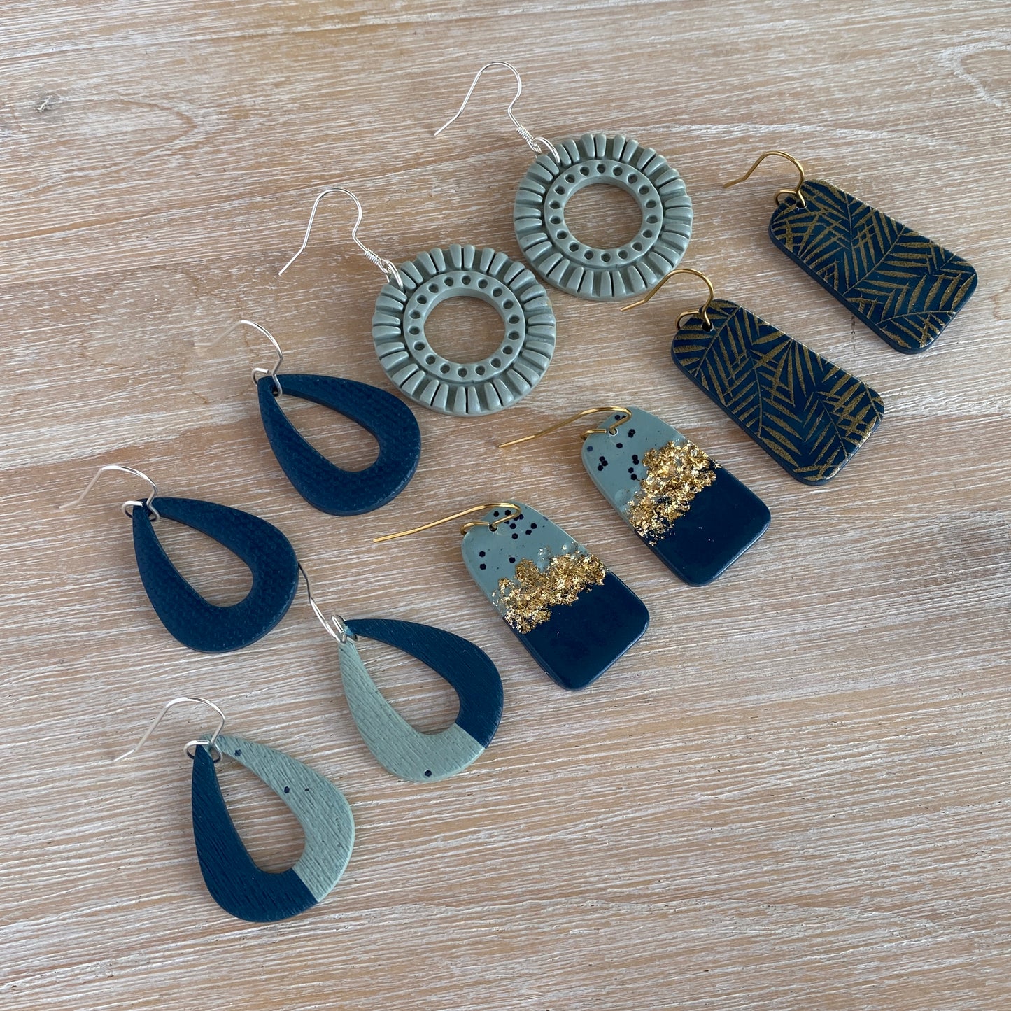 ‘Navy’ Midi Dangles: Teardrop Donut