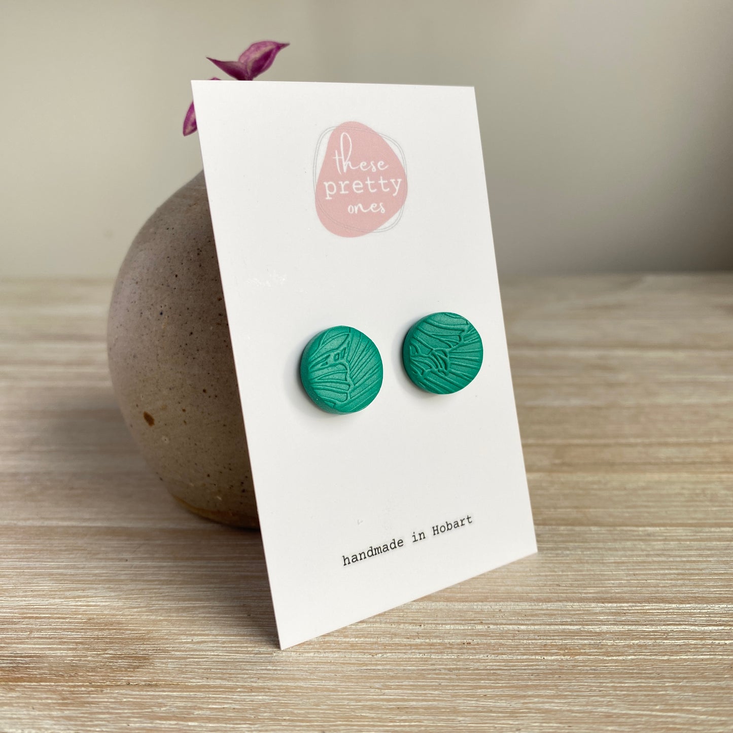 ‘Emerald' Midi studs: Round