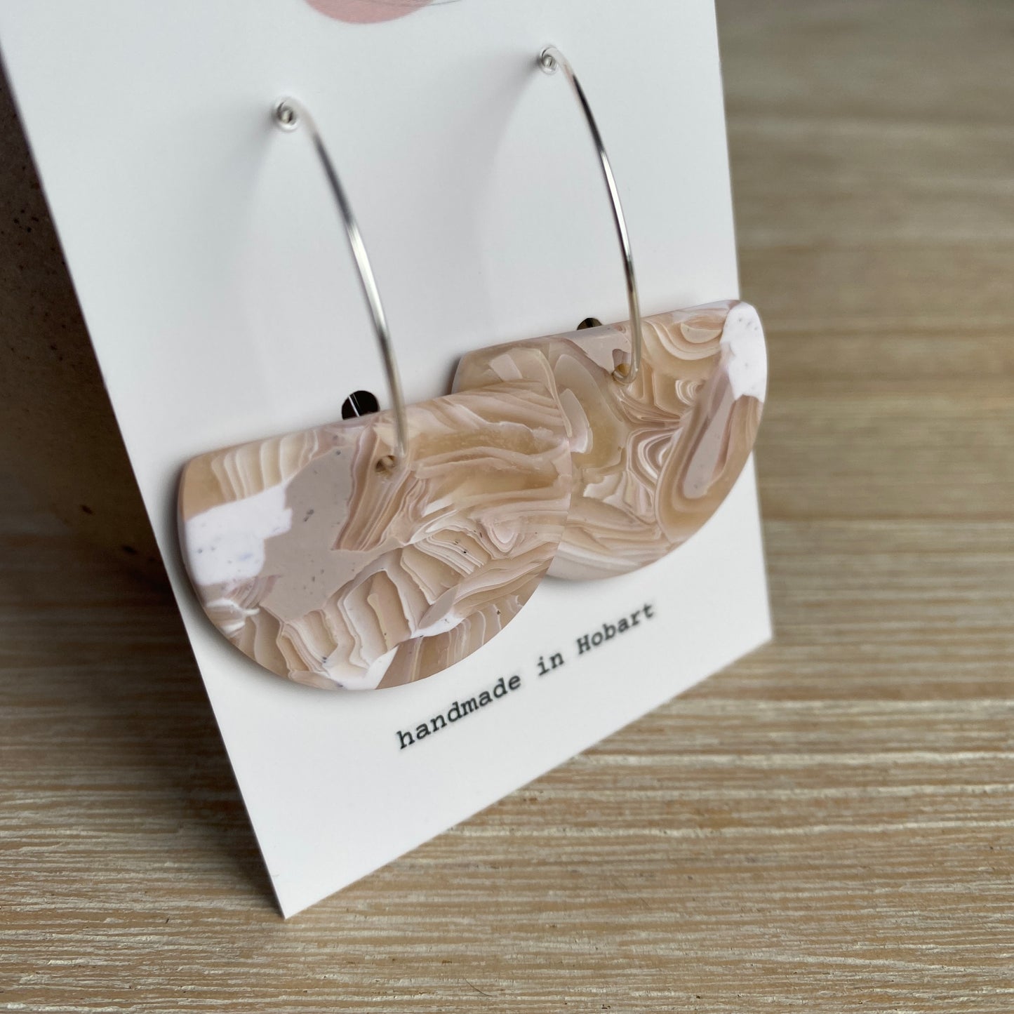 'Oat Marble' Midi Dangles: Ava