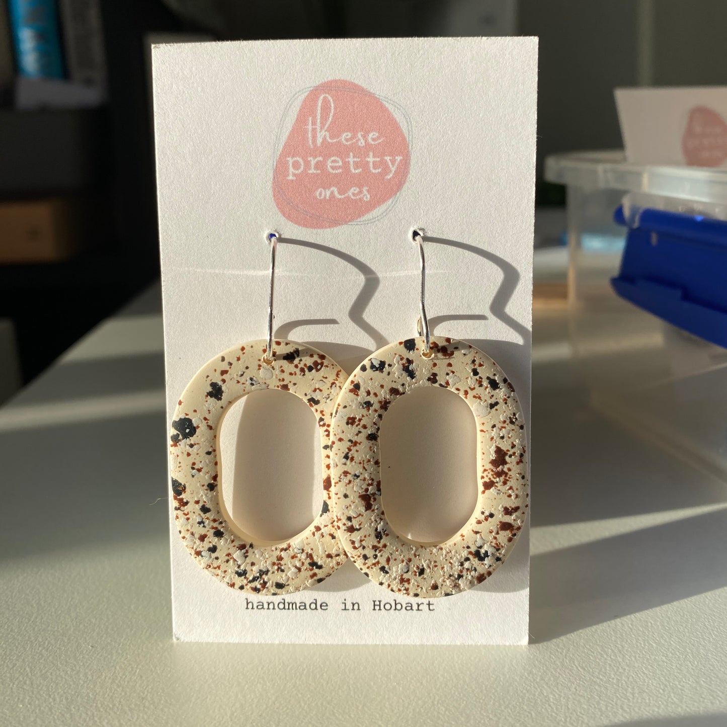 Speckle latte brown and cream