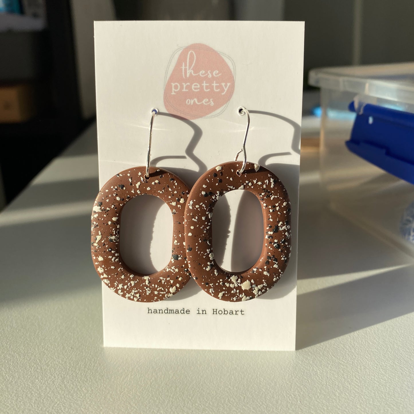 Speckle latte brown and cream