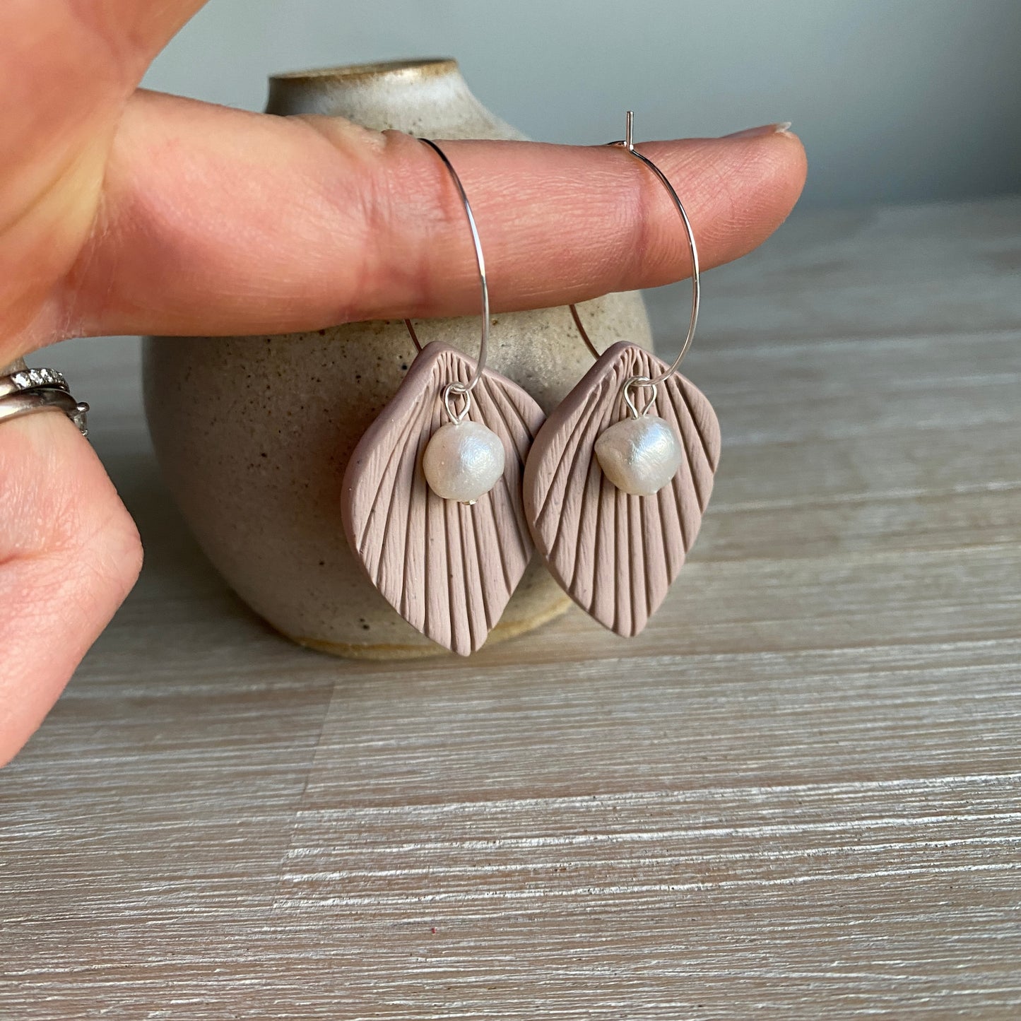 ‘Leaf drop’ Midi Dangles: Beige