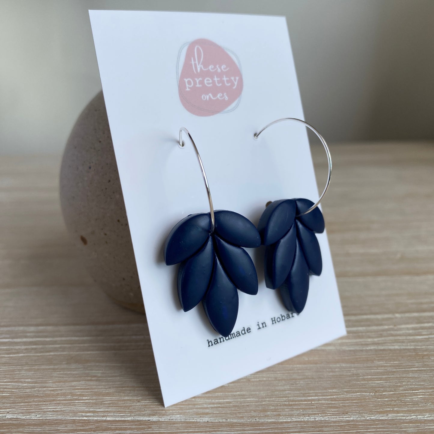 ‘Navy’ Midi Dangles: Rounded Leaf Hoop