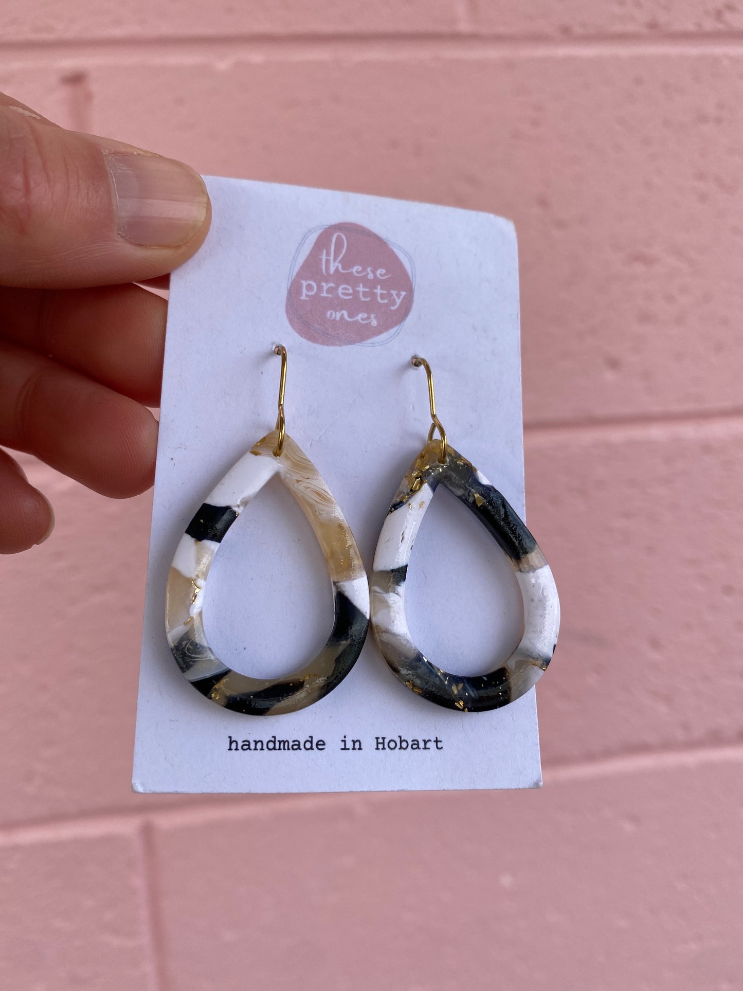 Teardrop translucent