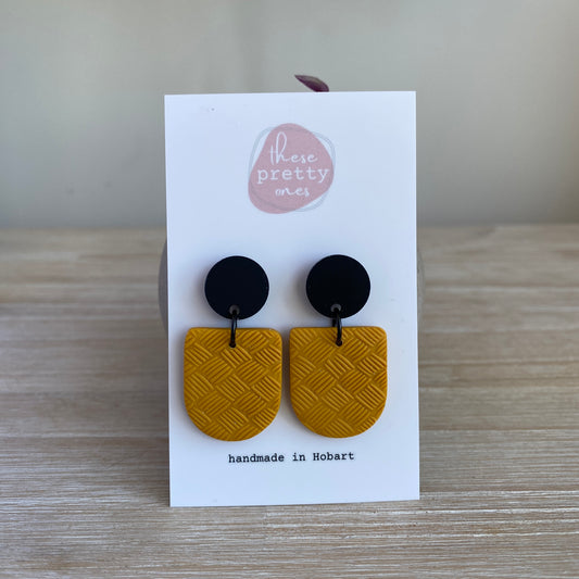 ‘Mustard Muse’ Midi Dangles: Lily style