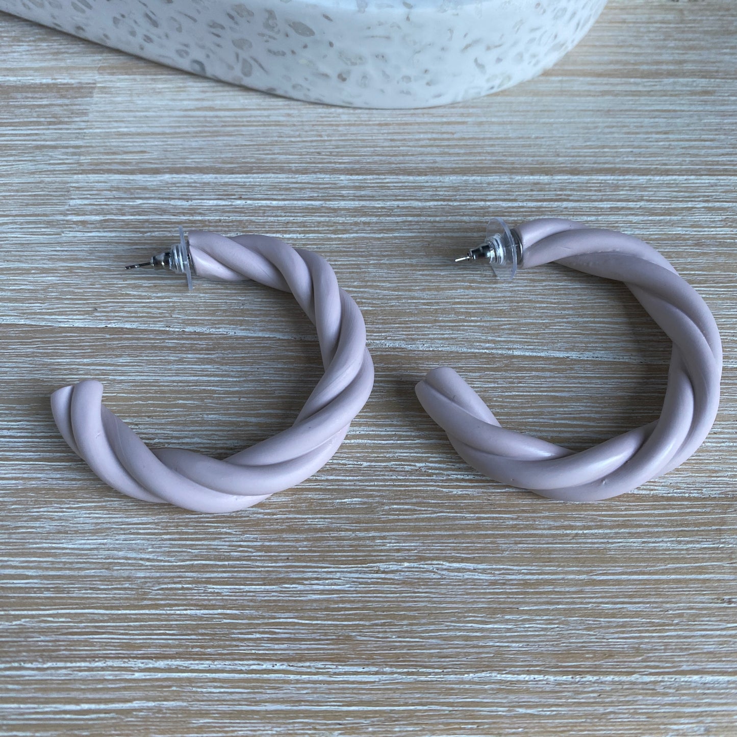 ‘Knot I' Statement Hoops: Oat - Large