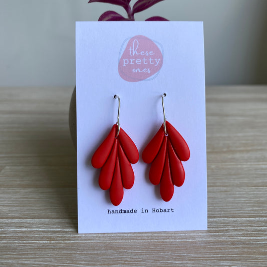 ‘Red Love’ Midi Dangles: Leaf drops