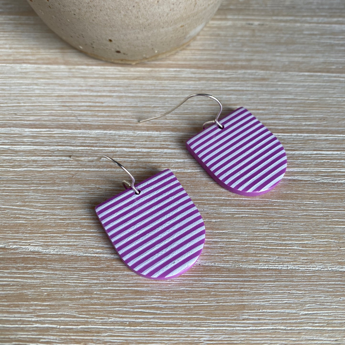 'White Stripes' Midi Dangles: Mia Arch